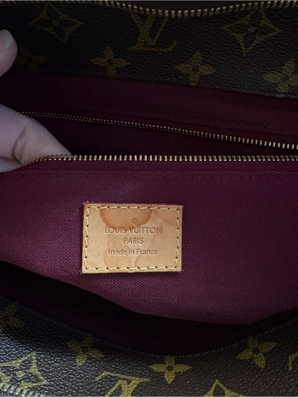 Louis Vuitton Monogram Tote with Natural Vachetta Handles - Picture 7 of 15